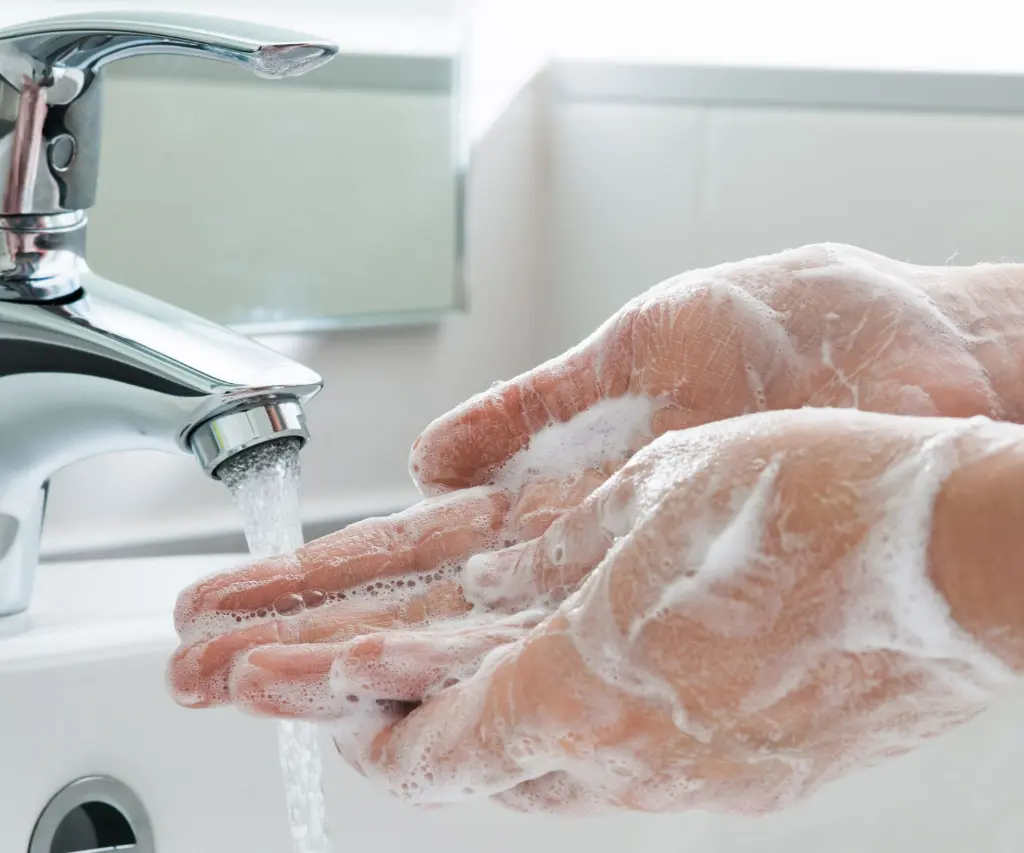 HANDEN WASSEN.webp